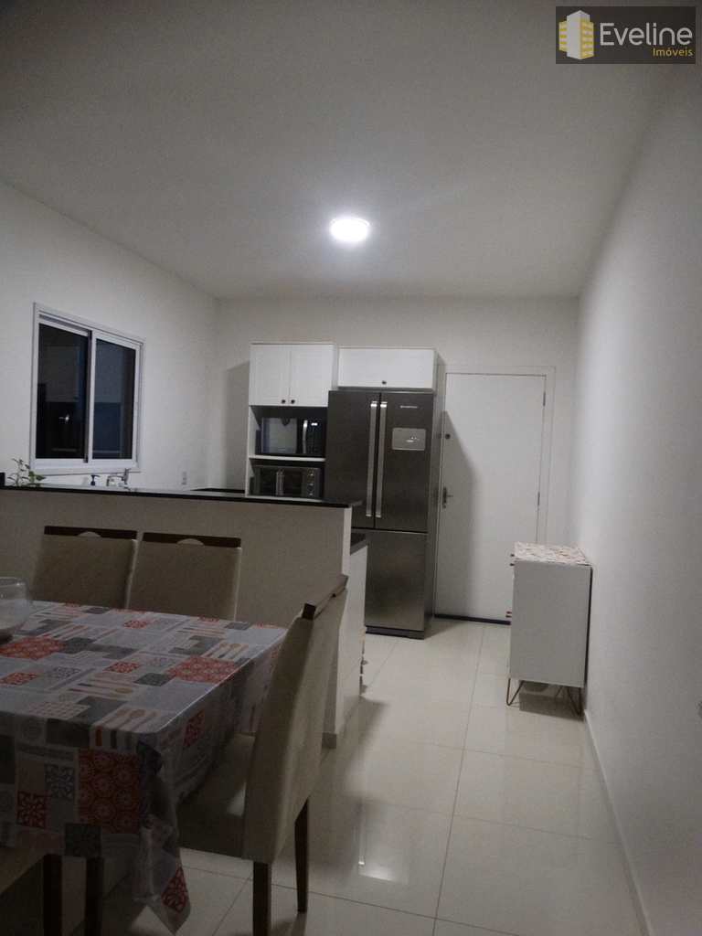 Sobrado em Mogi das Cruzes, no bairro Vila Suissa