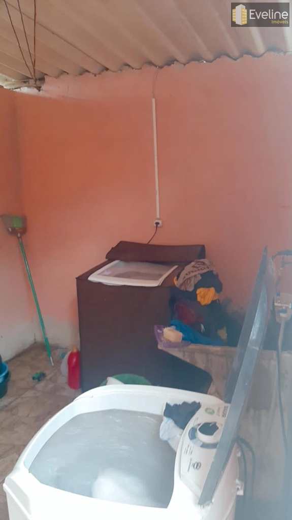 Casa em Mogi das Cruzes, no bairro Biritiba Ussu