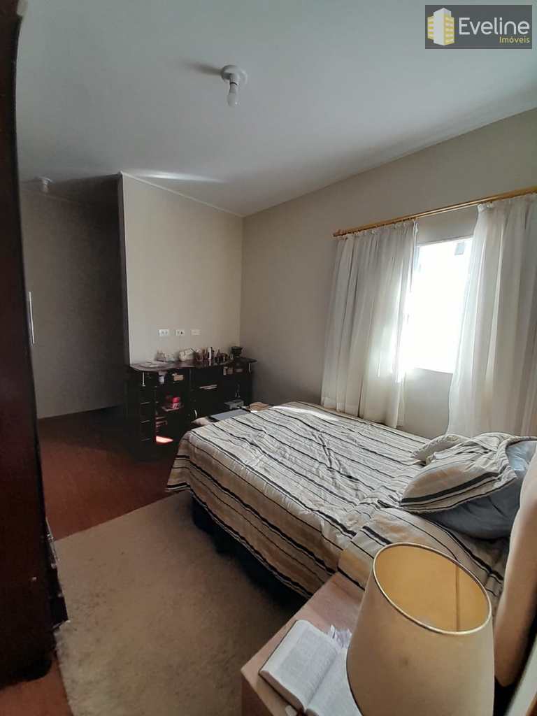 Casa em Mogi das Cruzes, no bairro Jardim Camila