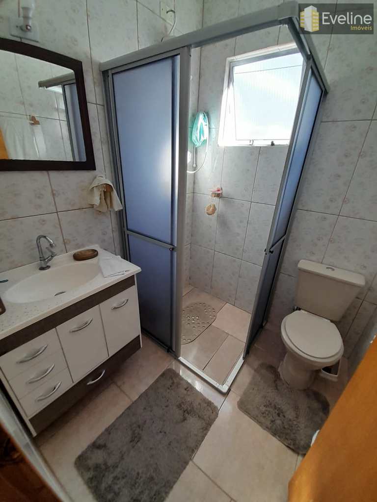 Casa em Mogi das Cruzes, no bairro Jardim Camila