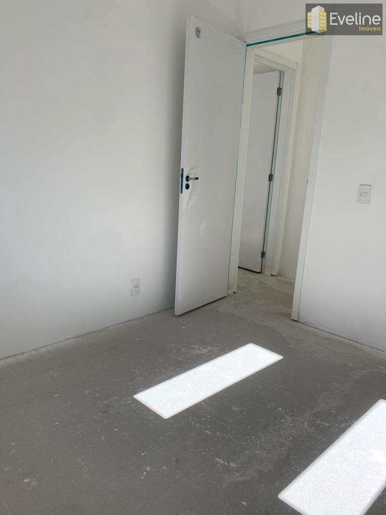 Apartamento em Mogi das Cruzes, no bairro Botujuru