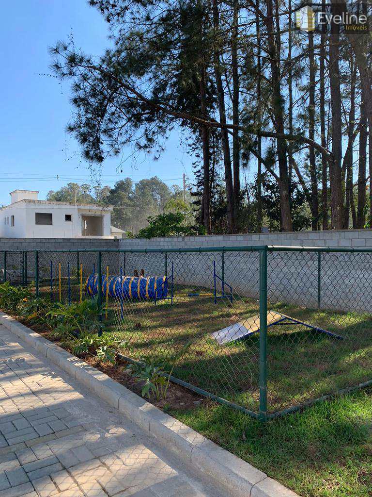 Apartamento em Mogi das Cruzes, no bairro Botujuru