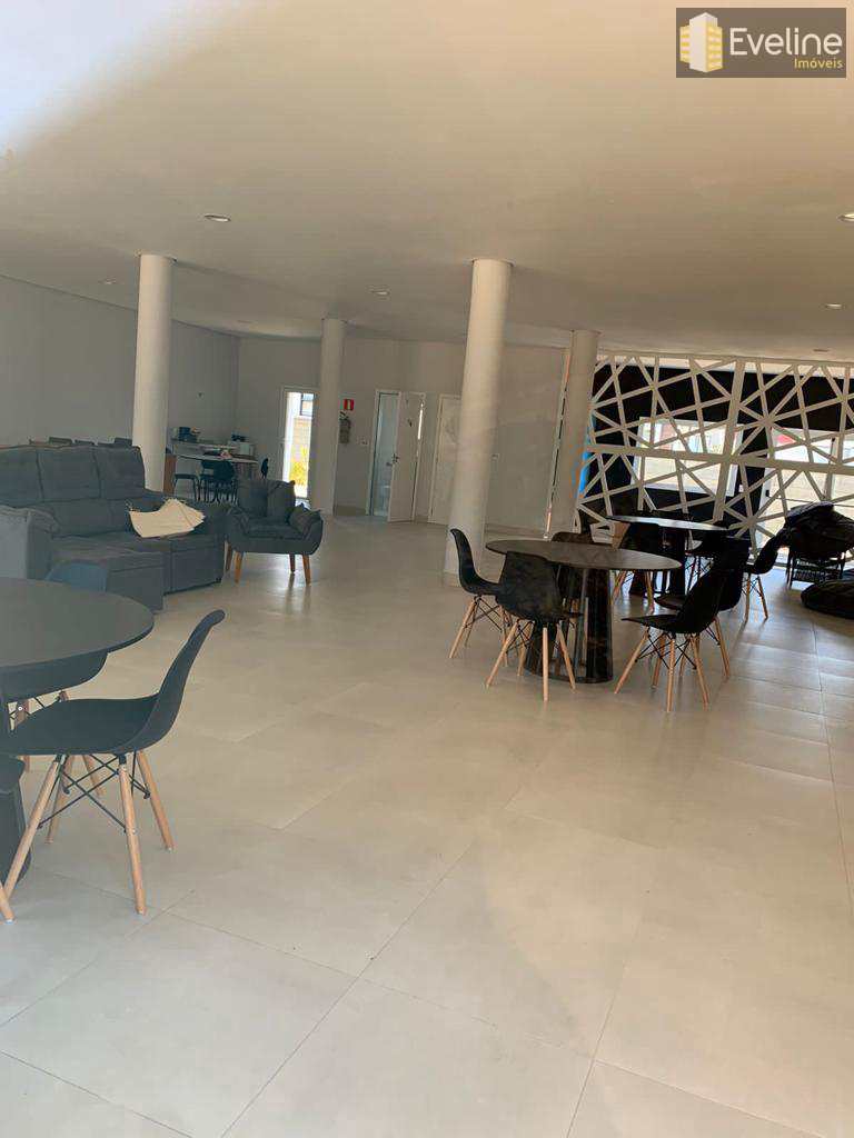 Apartamento em Mogi das Cruzes, no bairro Botujuru