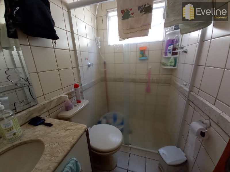 Casa em Mogi das Cruzes, no bairro Vila Caputera