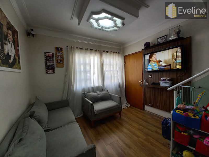 Casa em Mogi das Cruzes, no bairro Vila Caputera