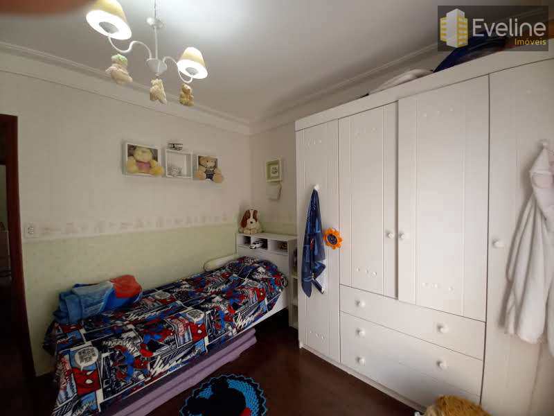 Casa em Mogi das Cruzes, no bairro Vila Caputera