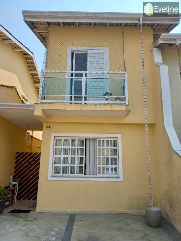 Casa em Mogi das Cruzes, no bairro Vila Caputera