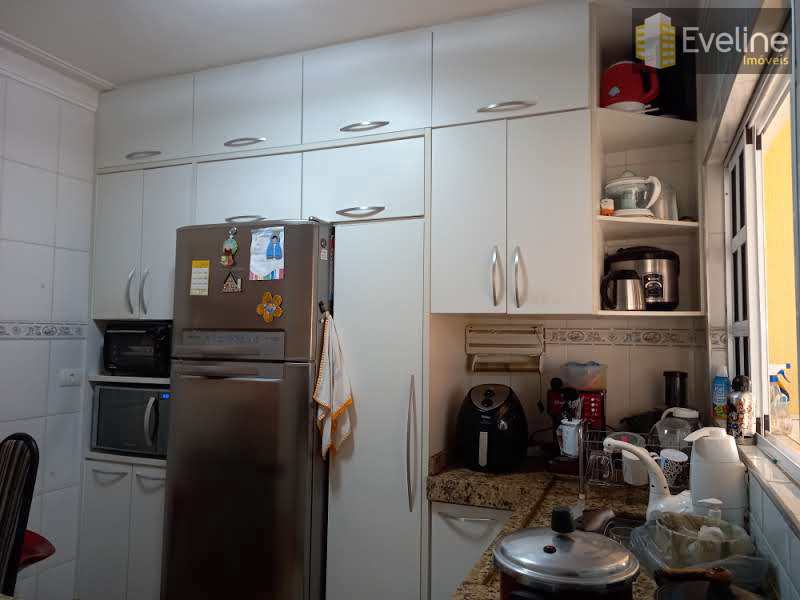 Casa em Mogi das Cruzes, no bairro Vila Caputera