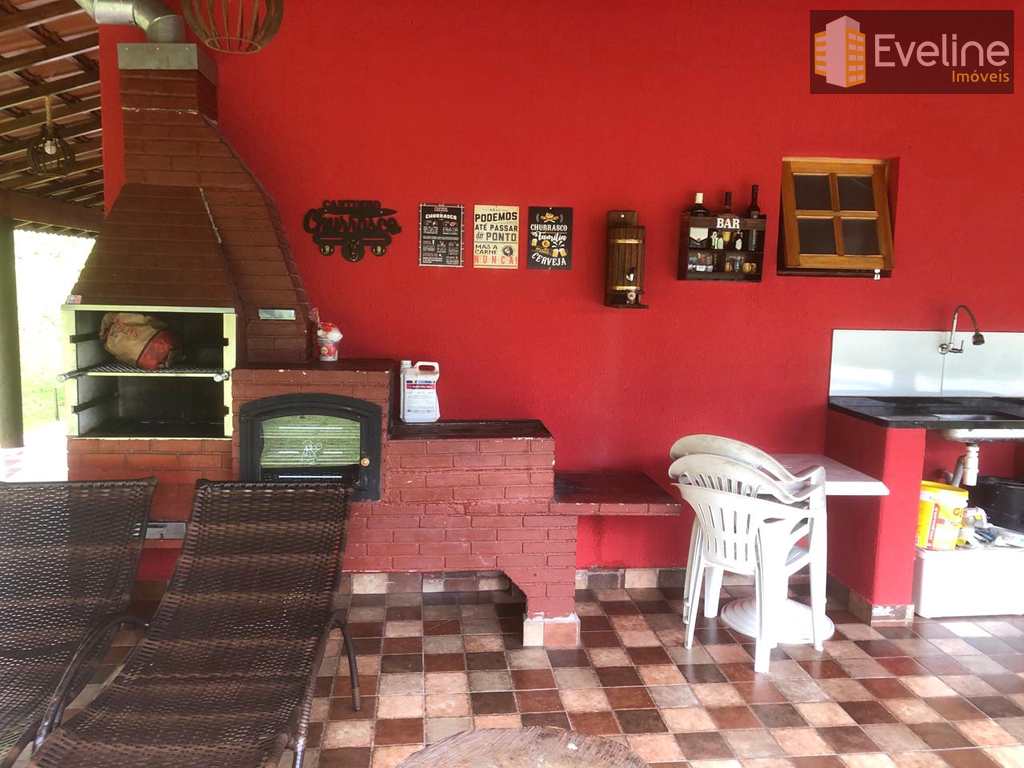 Chácara em Guararema, no bairro Luiz Carlos