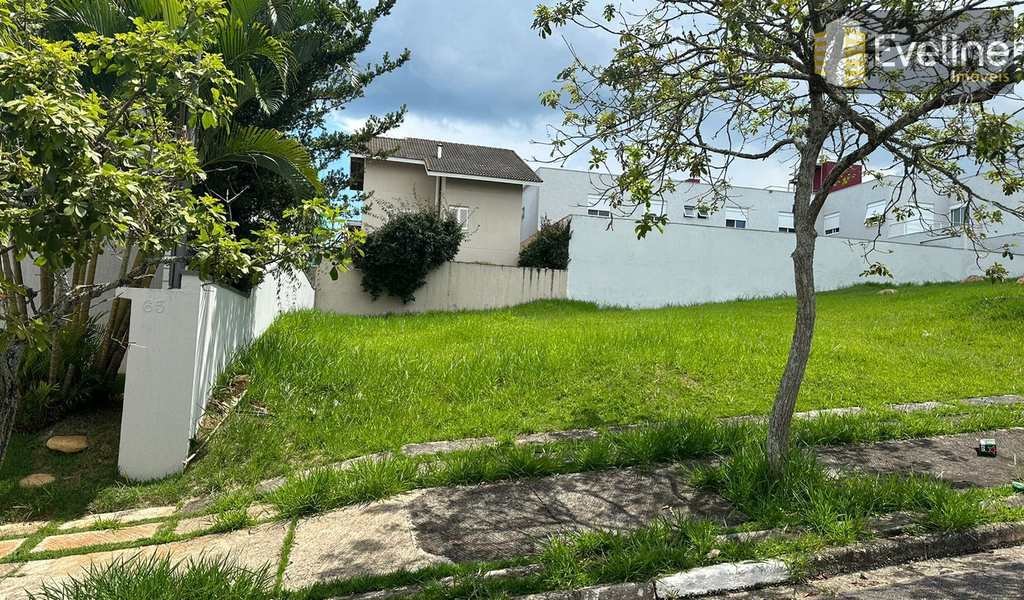 Terreno de Condomínio em Mogi das Cruzes, bairro Vila Oliveira