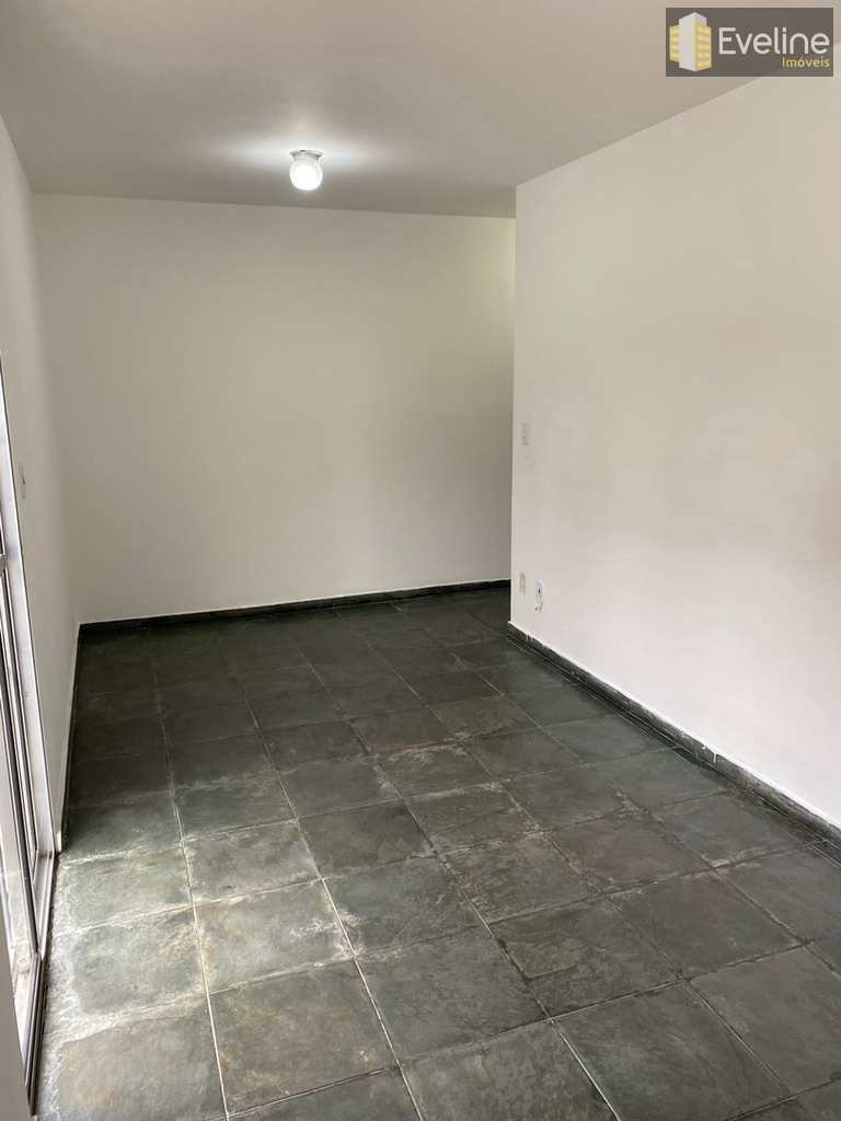Apartamento em Mogi das Cruzes, no bairro Loteamento Rio Acima