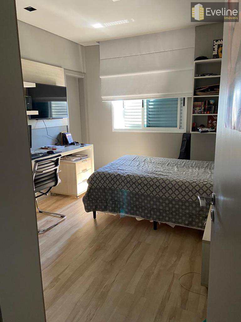 Apartamento em Mogi das Cruzes, no bairro Vila Oliveira