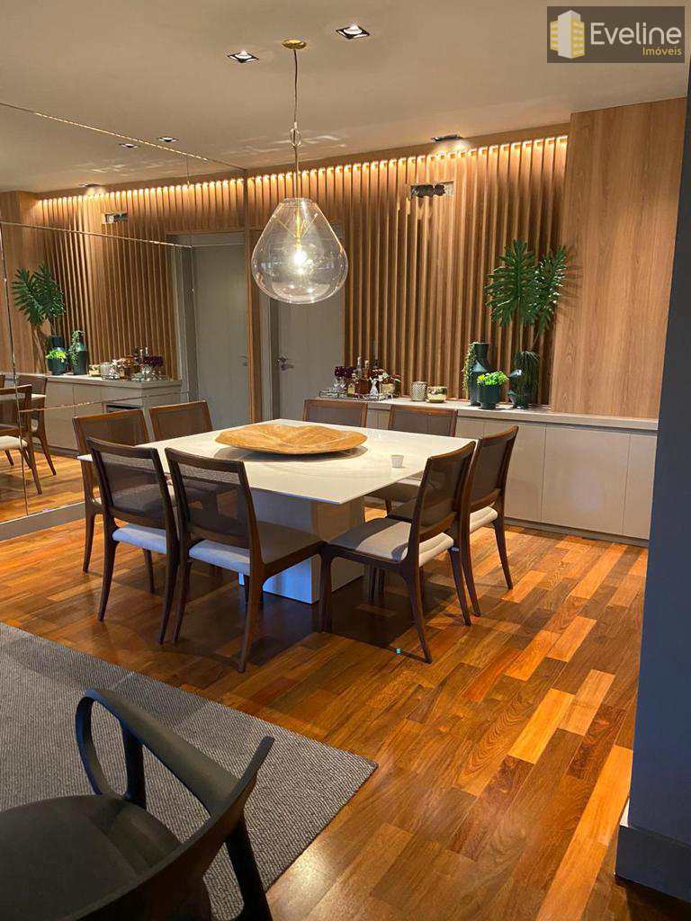 Apartamento em Mogi das Cruzes, no bairro Vila Oliveira