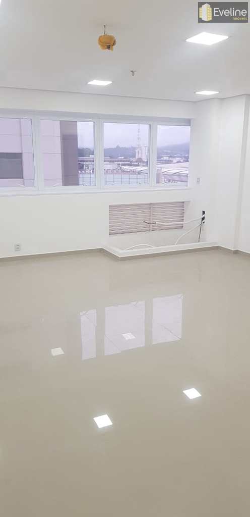 Sala Comercial em Mogi das Cruzes, no bairro Jardim Armênia