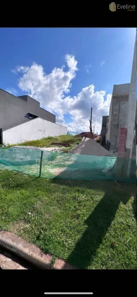 Terreno em Mogi das Cruzes, no bairro Cézar de Souza