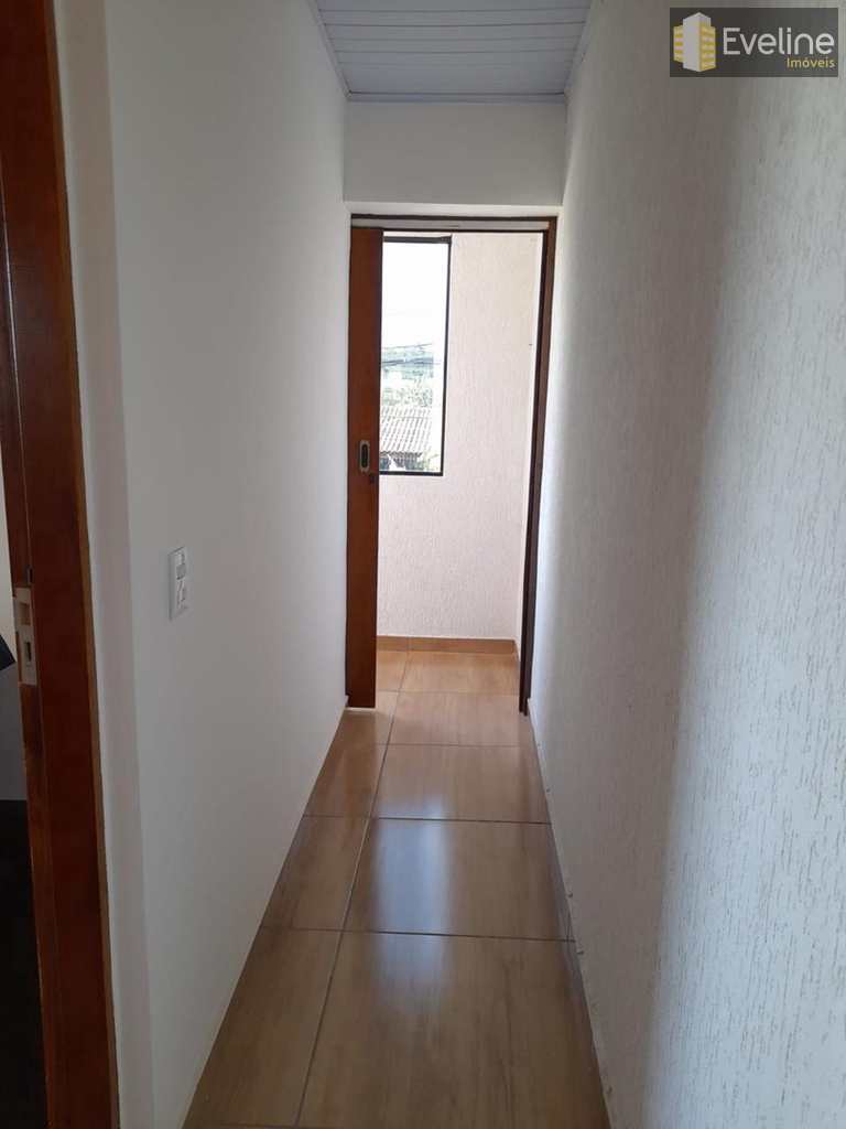 Casa em Mogi das Cruzes, no bairro Jardim Aeroporto I