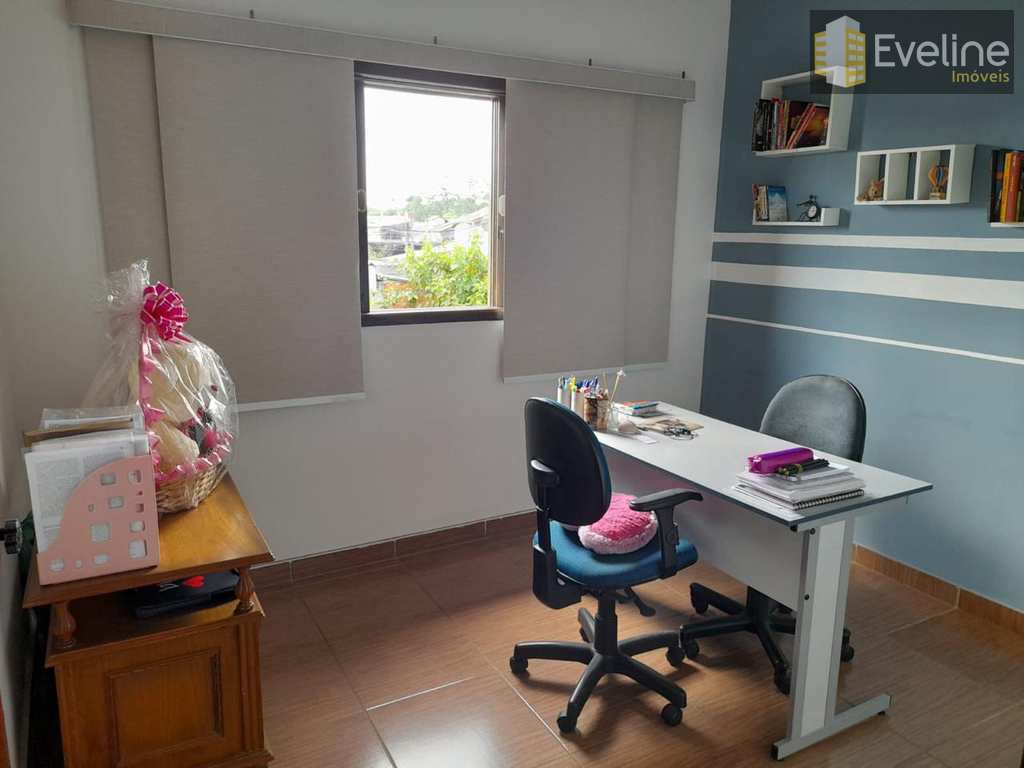 Casa em Mogi das Cruzes, no bairro Jardim Aeroporto I