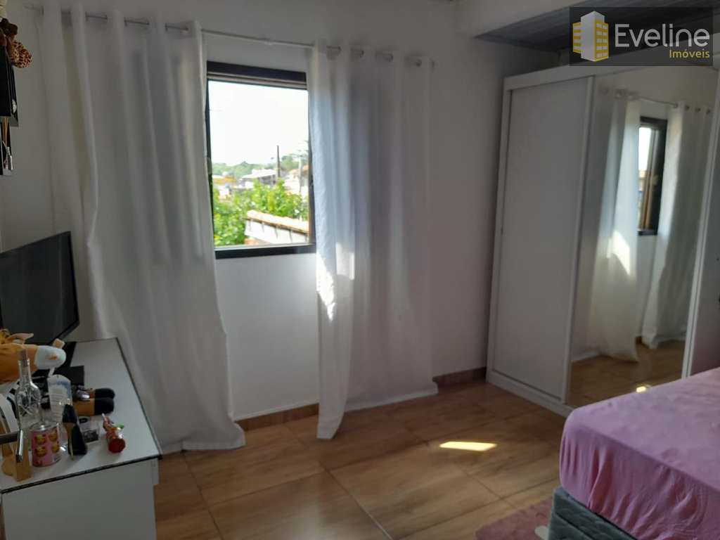 Casa em Mogi das Cruzes, no bairro Jardim Aeroporto I