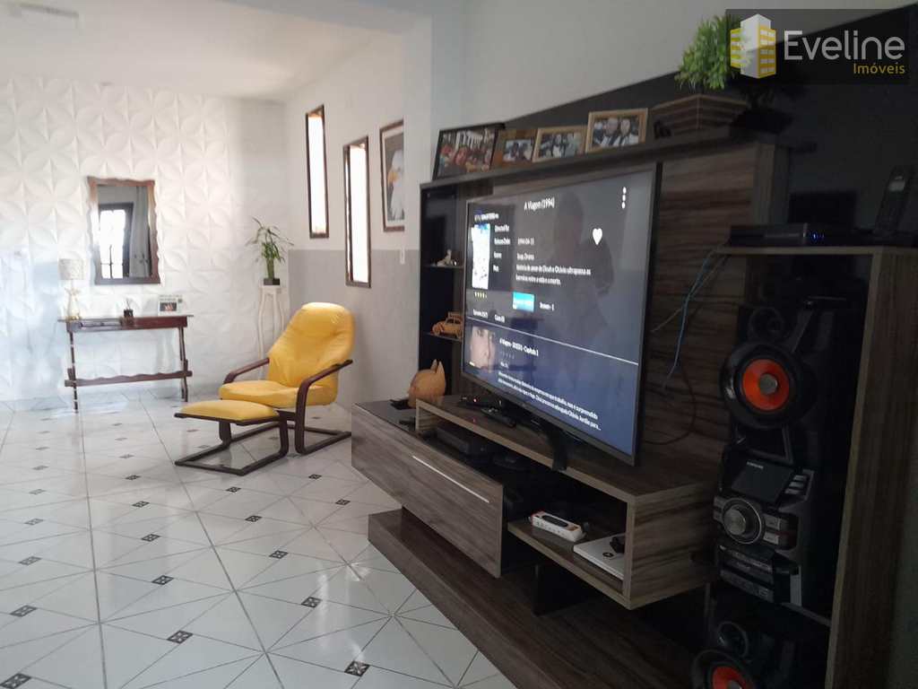 Casa em Mogi das Cruzes, no bairro Jardim Aeroporto I