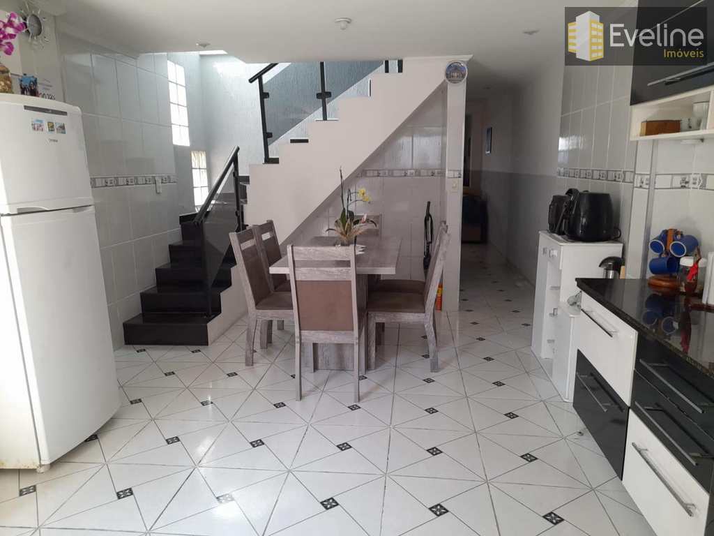 Casa em Mogi das Cruzes, no bairro Jardim Aeroporto I