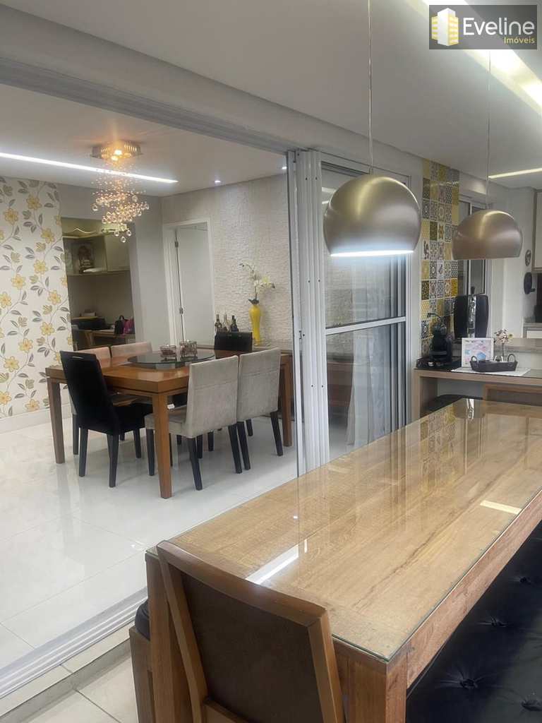 Apartamento em Mogi das Cruzes, no bairro Vila Oliveira