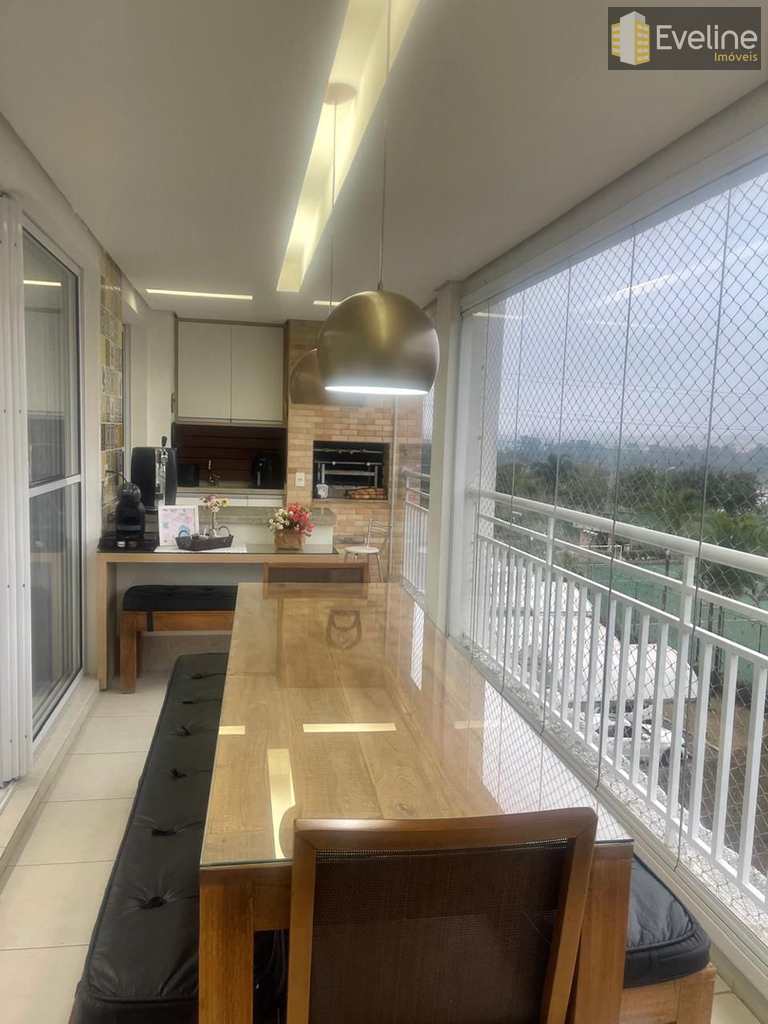Apartamento em Mogi das Cruzes, no bairro Vila Oliveira