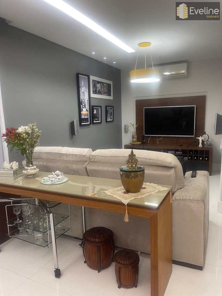 Apartamento em Mogi das Cruzes, no bairro Vila Oliveira