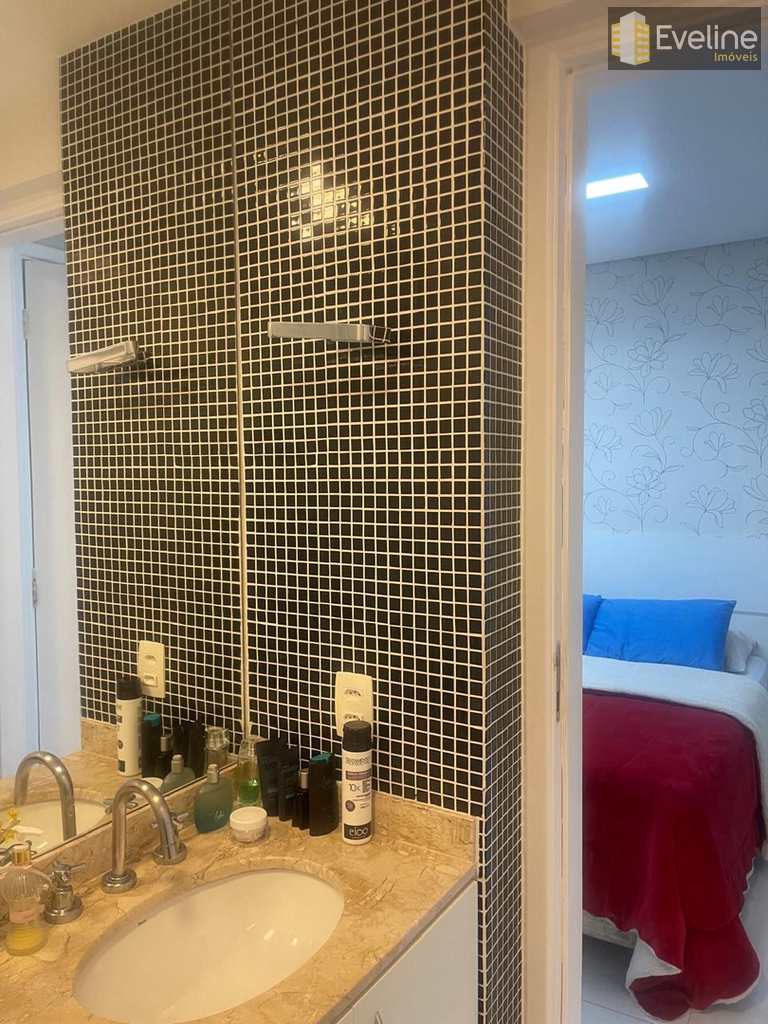 Apartamento em Mogi das Cruzes, no bairro Vila Oliveira