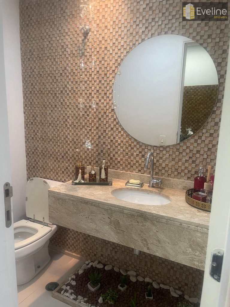 Apartamento em Mogi das Cruzes, no bairro Vila Oliveira