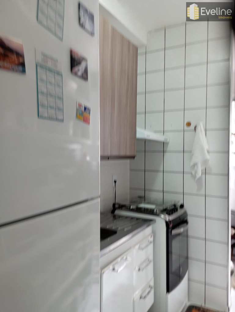 Apartamento em Mogi das Cruzes, no bairro Vila Mogilar