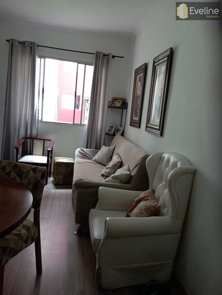 Apartamento em Mogi das Cruzes, no bairro Vila Mogilar