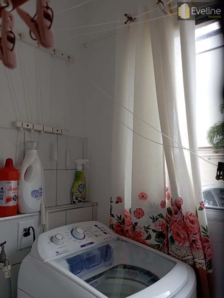 Apartamento em Mogi das Cruzes, no bairro Vila Mogilar