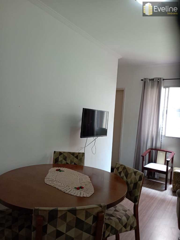 Apartamento em Mogi das Cruzes, no bairro Vila Mogilar