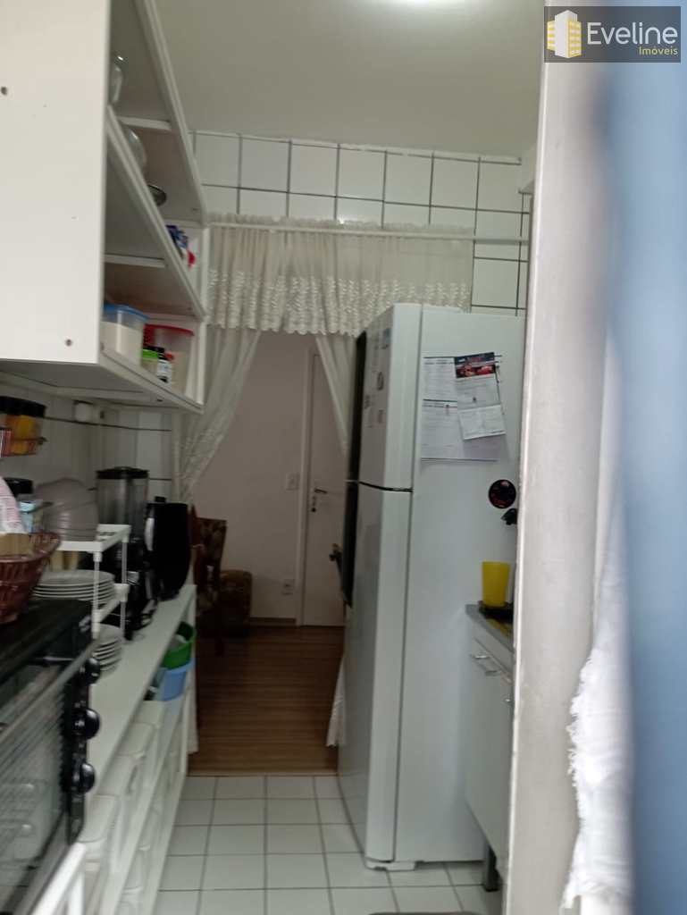 Apartamento em Mogi das Cruzes, no bairro Vila Mogilar
