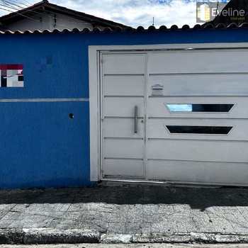 Casa em Mogi das Cruzes, bairro Conjunto Habitacional Antônio Bovolenta