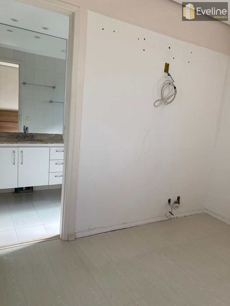 Apartamento em Mogi das Cruzes, no bairro Vila Oliveira