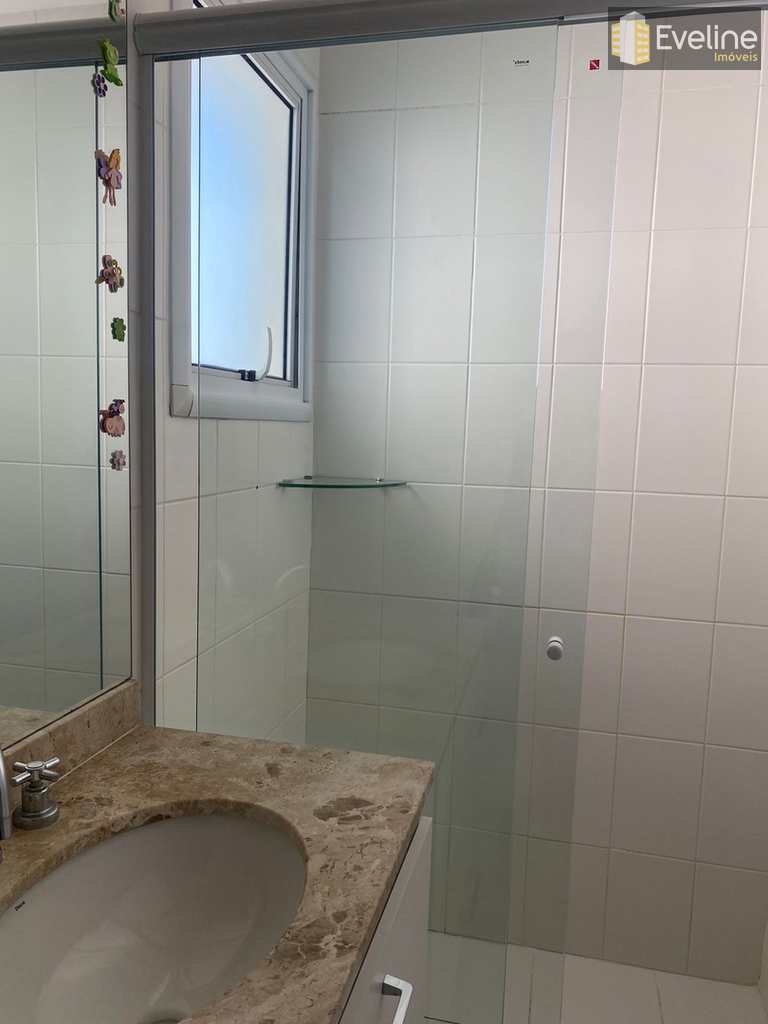 Apartamento em Mogi das Cruzes, no bairro Vila Oliveira