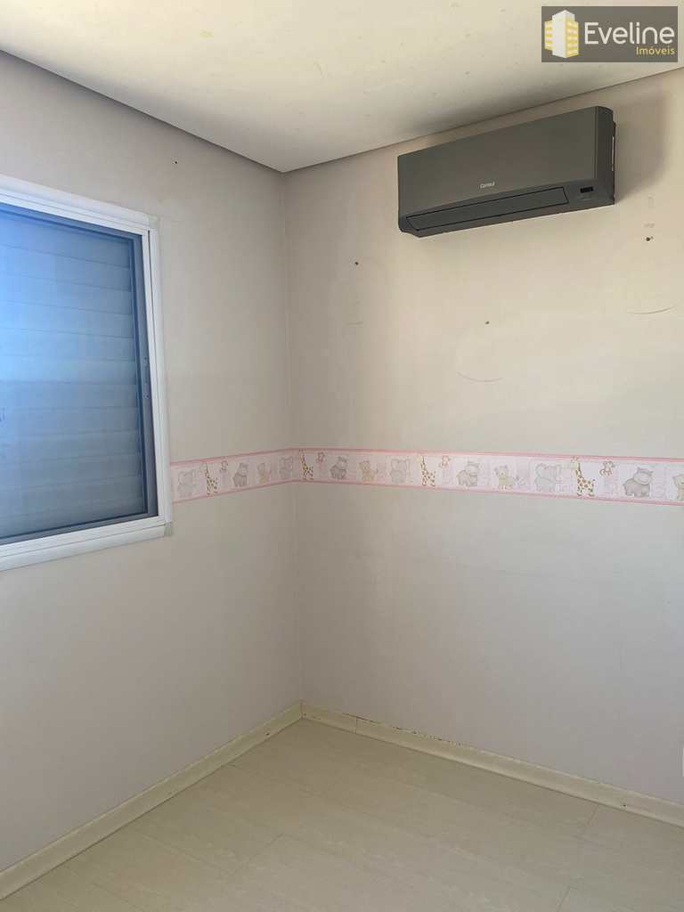 Apartamento em Mogi das Cruzes, no bairro Vila Oliveira