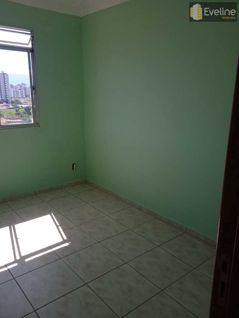 Apartamento em Taubaté, no bairro Chácara Santa Luzia