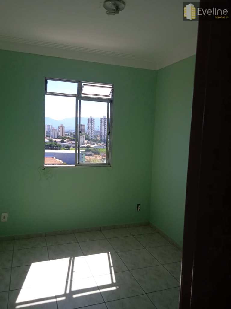 Apartamento em Taubaté, no bairro Chácara Santa Luzia