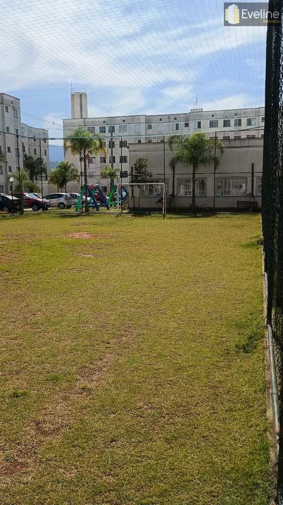 Apartamento em Mogi das Cruzes, no bairro Vila Mogilar
