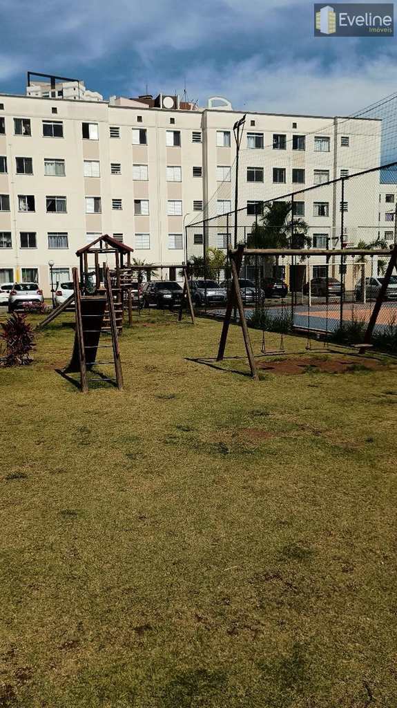 Apartamento em Mogi das Cruzes, no bairro Vila Mogilar