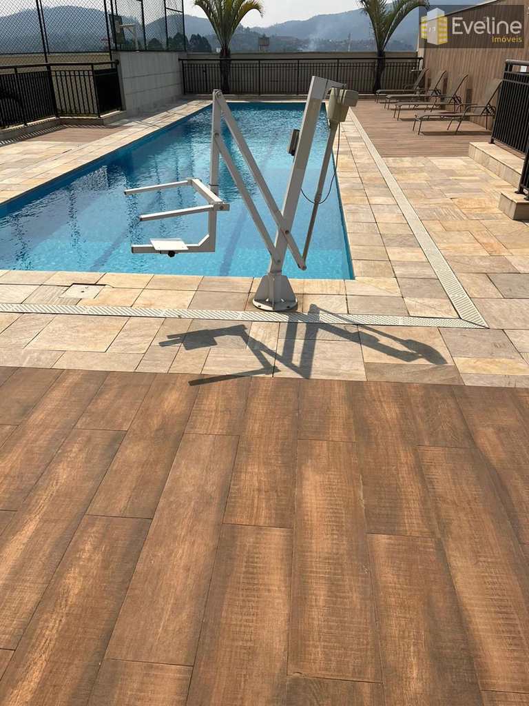 Apartamento em Mogi das Cruzes, no bairro Vila Vitória