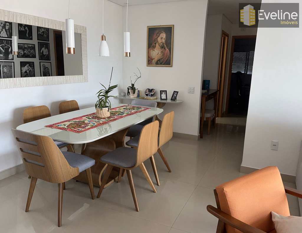 Apartamento em Mogi das Cruzes, no bairro Vila Vitória