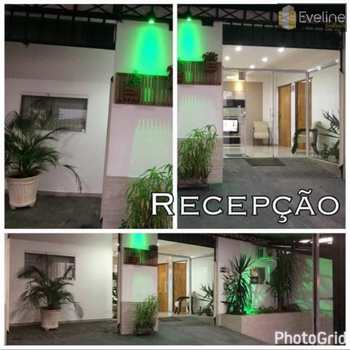 Sala Comercial em Mogi das Cruzes, bairro Vila Oliveira