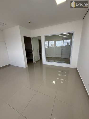 Sala Comercial, código 4324 em Mogi das Cruzes, bairro Vila Mogilar