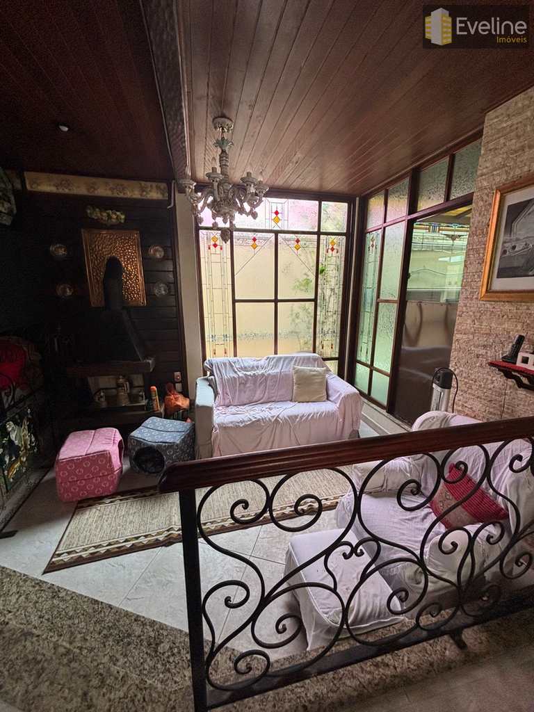 Casa de Condomínio em Mogi das Cruzes, no bairro Vila Oliveira