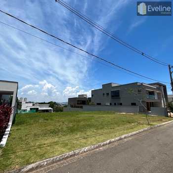 Terreno de Condomínio em Mogi das Cruzes, bairro Jardim São Pedro