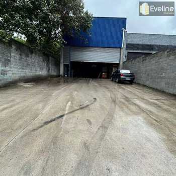Galpão em Mogi das Cruzes, bairro Vila Brasileira