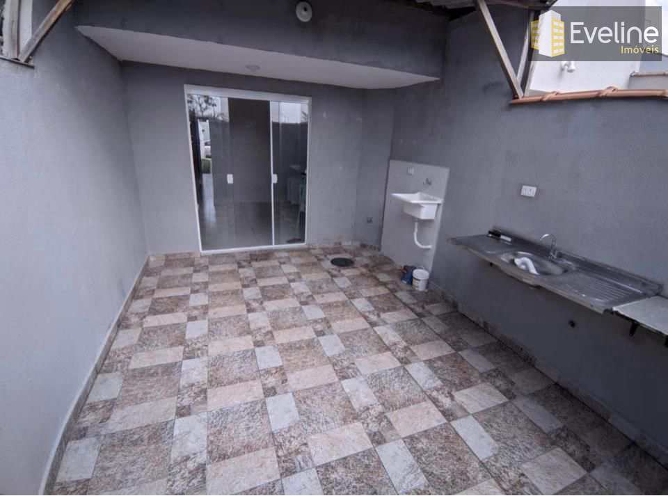 Casa em Mogi das Cruzes, no bairro Residencial Algarve